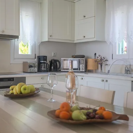 Valea * Agios Prokopios (Naxos)